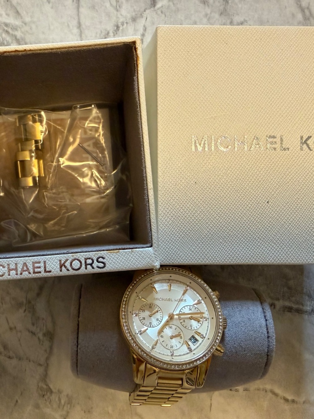 Watch - Picture 9 of 9